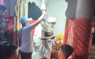 उज्जैन के खाचरौद में मुस्लिम ने मंदिर में पढ़ी नमाज, थाने पहुंचा मामला