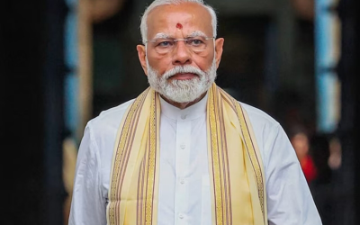 भोपाल में पीएम मोदी का भव्य ‘सिंदूरी स्वागत’: महिला सशक्तिकरण सम्मेलन में की बड़ी घोषणाएं, देवी अहिल्याबाई को दी श्रद्धांजलि
