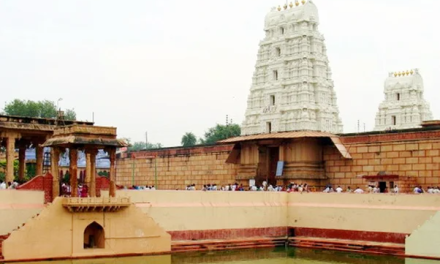 वृंदावन का रंगनाथ जी मंदिर: यहां खुलता है बैकुंठ द्वार, साल में सिर्फ एक दिन होते हैं दर्शन!