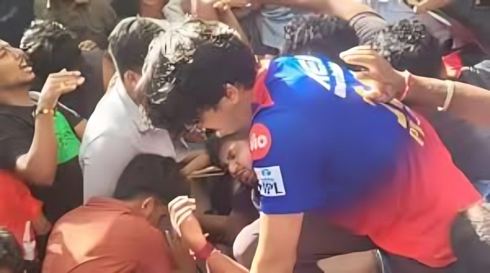 RCB के जश्न में मातम: चिन्नास्वामी स्टेडियम के बाहर भगदड़, 7 लोगों की मौत की आशंका